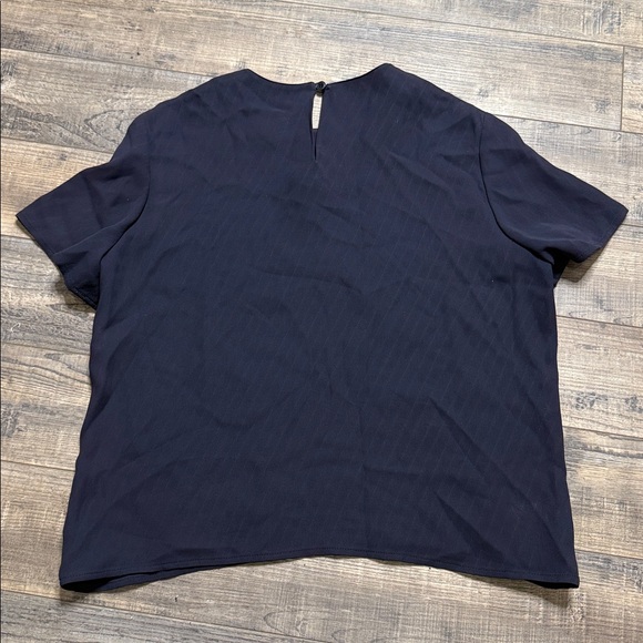 Emanuel Navy Blue Women's Top Size 12 / 46 - Picture 5 of 8